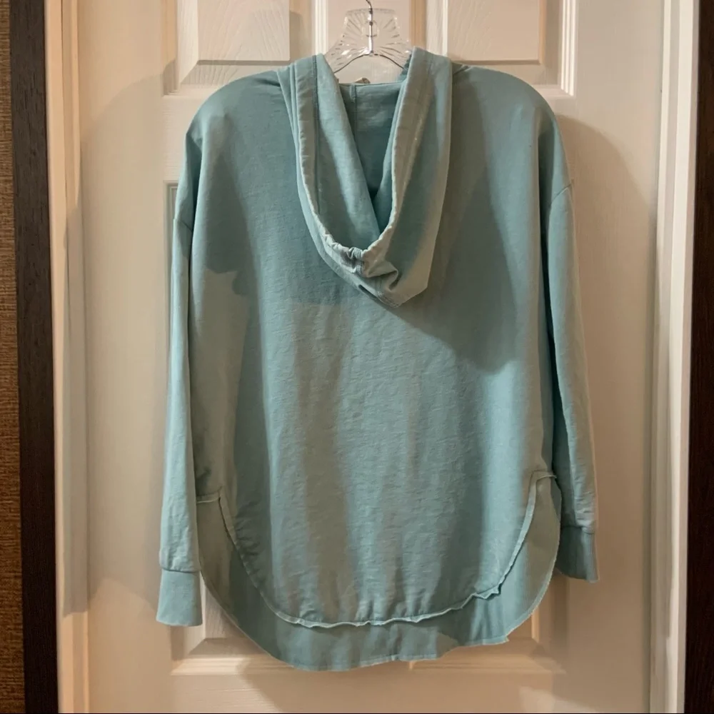 White Crow Blue Turquoise Pullover Hoodie size XS - Picture 10 of 10